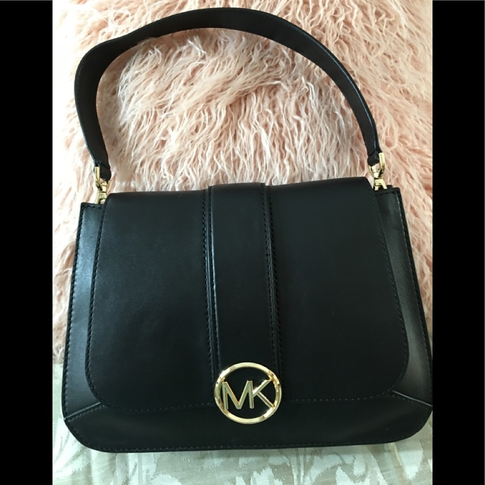 ⭐️⭐️2X HP⭐️⭐️ NWT 100% Authentic Michael Kors Medium Lillie TH Flap